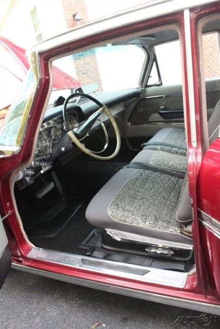 1959 Chrysler New Yorker Barn Find - photo 2