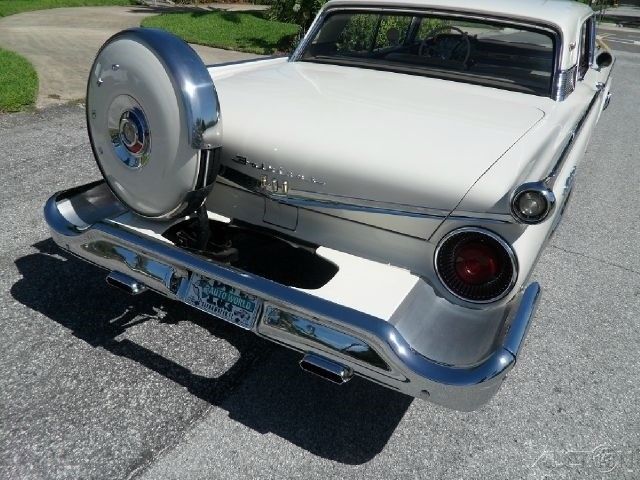 1959 Ford Galaxie Classic survivor showing 20,083 miles - photo 11