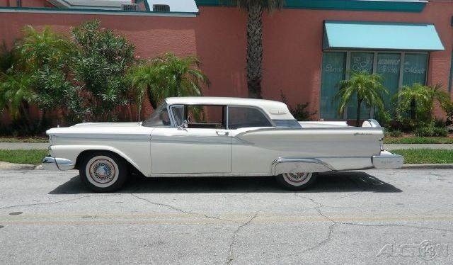 1959 Ford Galaxie Classic survivor showing 20,083 miles - photo 3