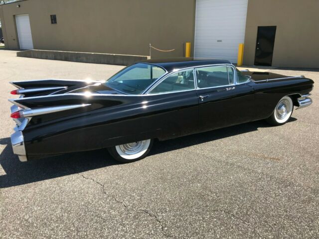 1959 Cadillac DeVille coupe P/SEAT P/W AC car