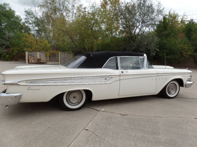 1959 Edsel Corsair Convertible - photo 2