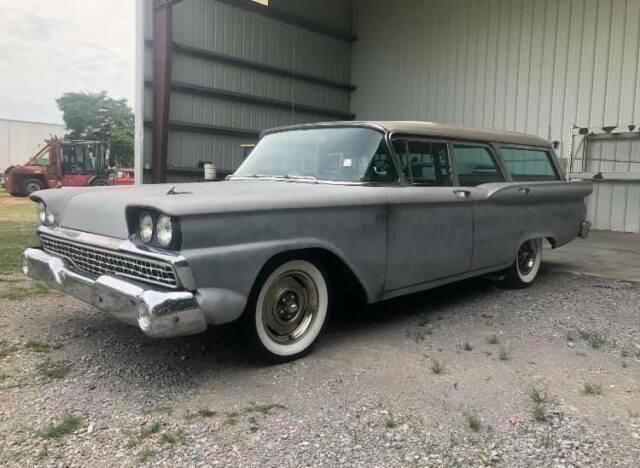 1959 Ford Country Sedan - photo 2
