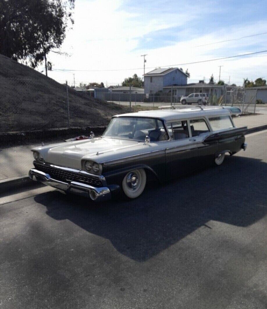1959 Ford Country Wagon Sedan Station Wagon - photo 2