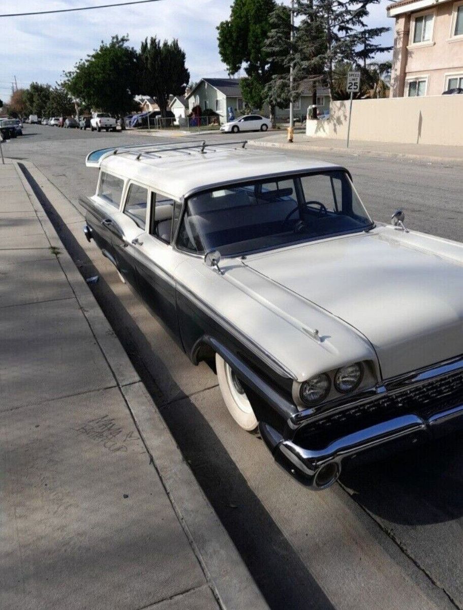 1959 Ford Country Wagon Sedan Station Wagon - photo 4