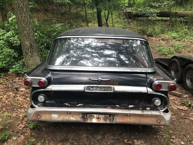 1959 Ford Villager Station Wagon - photo 13