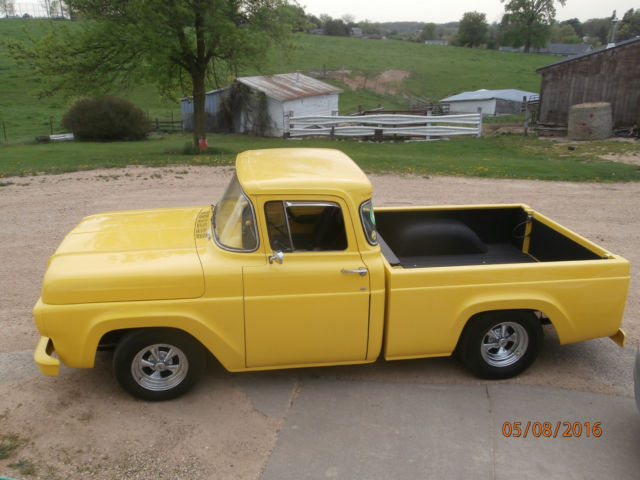 1959 Ford F-100