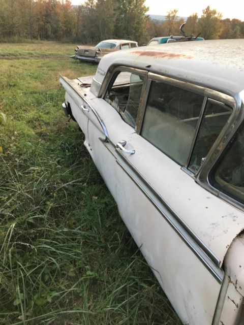 1959 Ford Fairlane - photo 6