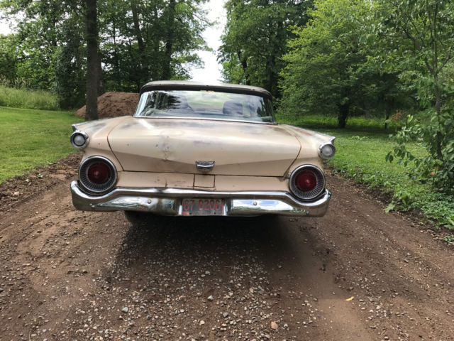 1959 Ford Fairlane - photo 7