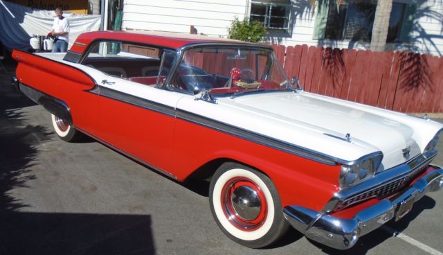 1959 Ford Fairlane 500 5.8L, 2 Door (No Post) Restored 1959 Ford Fairlane 500