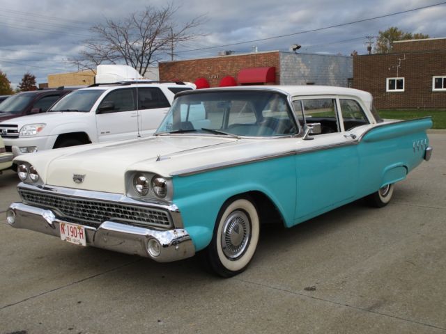 1959 Ford Fairlane NO RESERVE AUCTION - LAST HIGHEST BIDDER WINS CAR! - photo 12