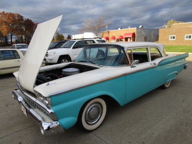 1959 Ford Fairlane NO RESERVE AUCTION - LAST HIGHEST BIDDER WINS CAR! - photo 3