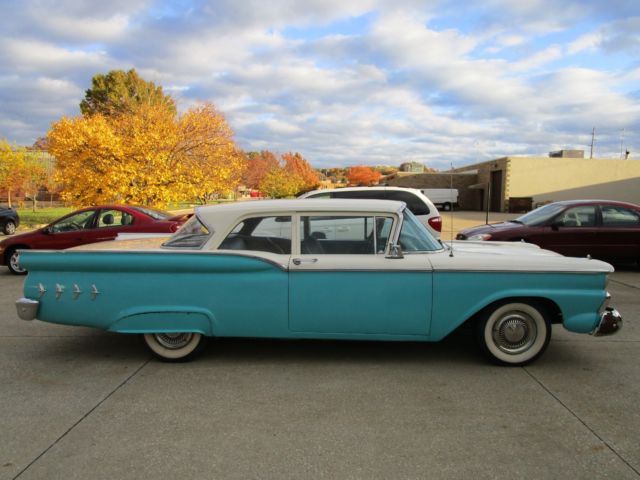 1959 Ford Fairlane NO RESERVE AUCTION - LAST HIGHEST BIDDER WINS CAR! - photo 6