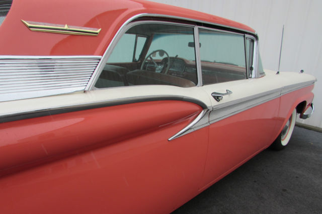 1959 Ford Fairlane Galaxie 500 - photo 10