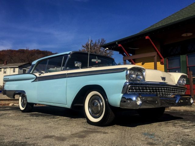1959 Ford Fairlane 500 V8 ~ 2 Owner Car ~ 60k Actual Miles ~ Runs Great!! 1959 Ford Fairlane