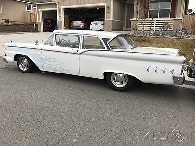 1959 Ford Fairlane - photo 2