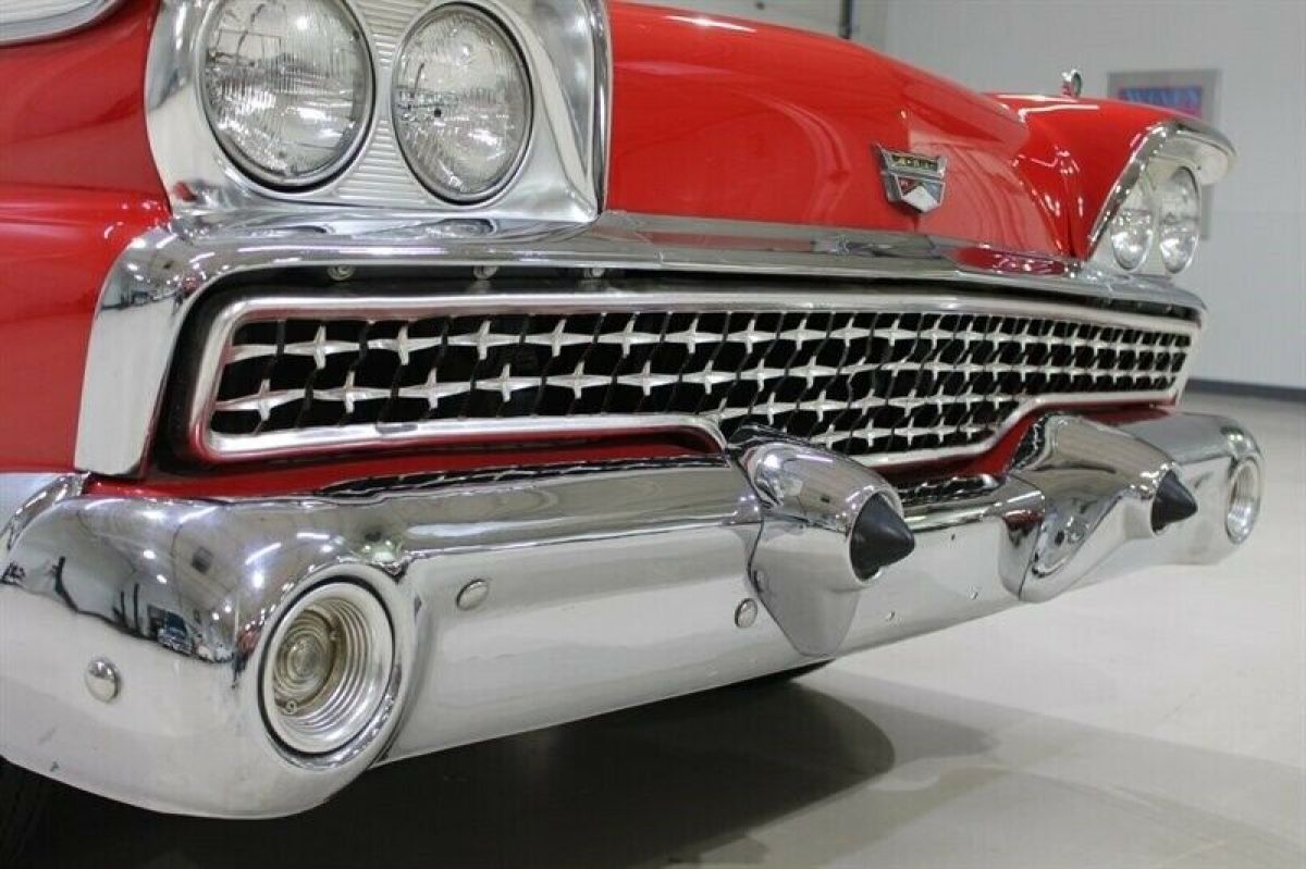 1959 Ford Fairlane Galaxie Sunliner - photo 6
