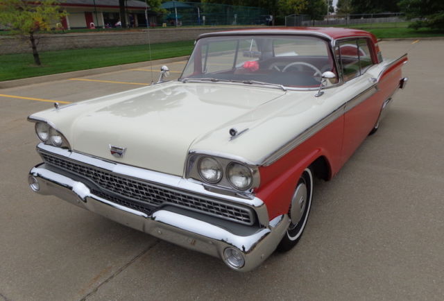1959 FORD FAIRLNE 500 / GALAXIE CONTINENTAL KIT FENDER SKIRTS RESTORED W@W!!!!! 1959 Ford Galaxie STUNNING!!!!