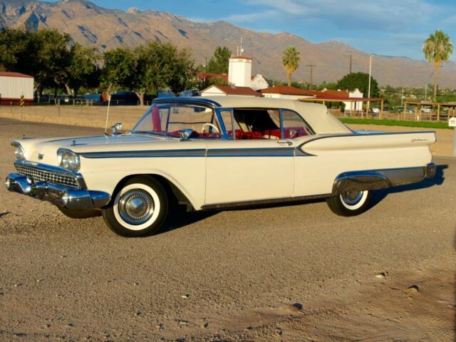 1959 Ford Galaxie - photo 2