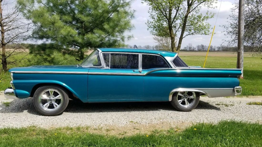 1959 Ford Custom 500 - photo 2