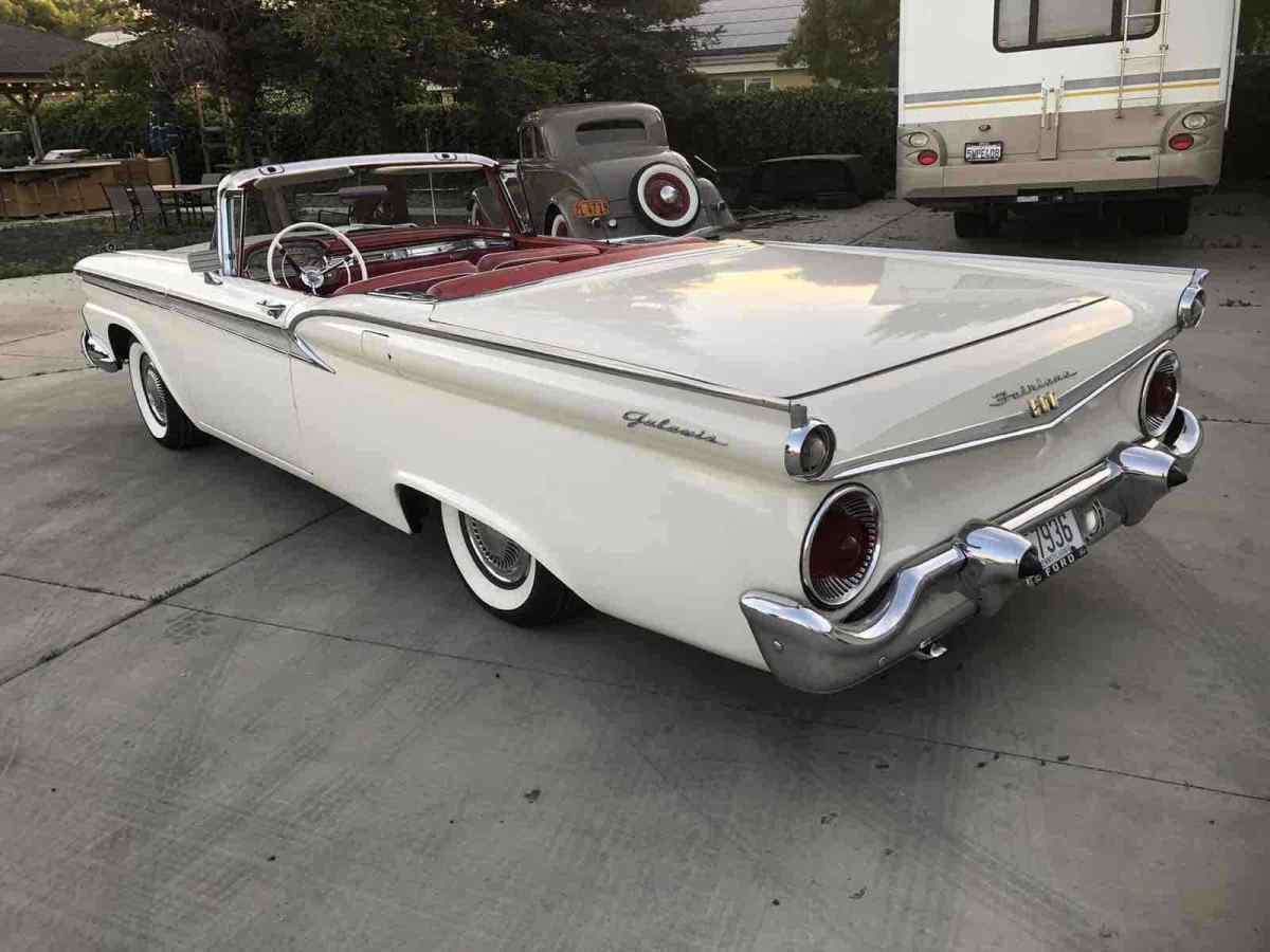 1959 Ford Skyliner - photo 9