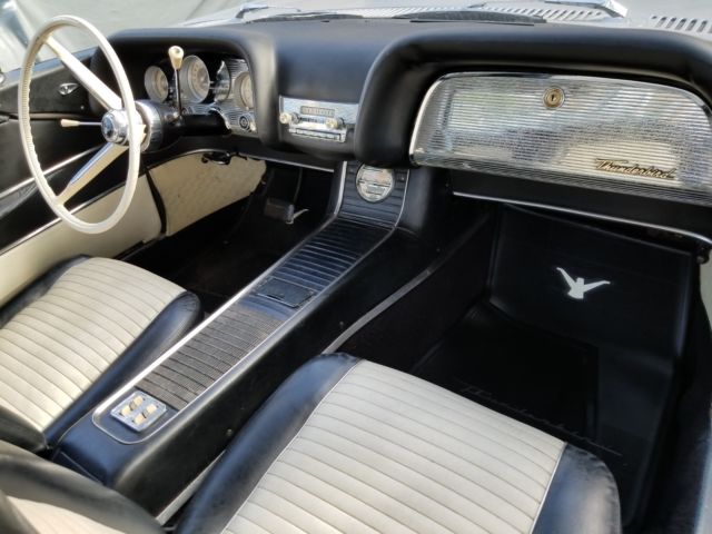 1959 Ford Thunderbird - photo 9