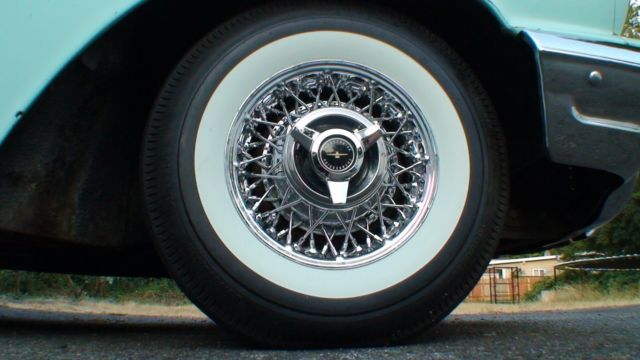 1959 Ford Thunderbird - photo 2