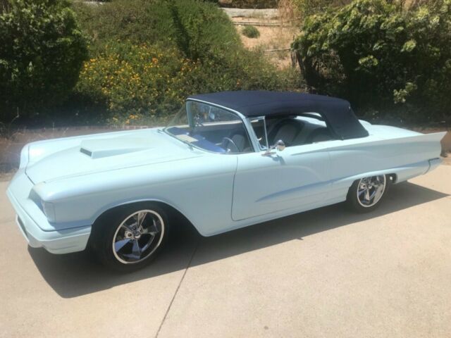 1959 Ford Thunderbird convertable restomod 1959 Ford Thunderbird Convertable