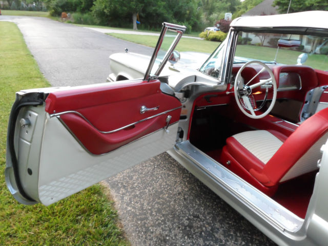 1959 Ford Thunderbird NO RESERVE Convertible - photo 7