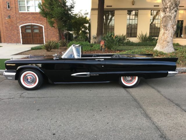 1959 Ford Thunderbird LOW MILEAGE ORIGINAL SOUTHWEST CAR SINCE NEW - photo 2