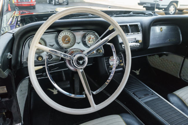 1959 Ford Thunderbird - photo 13