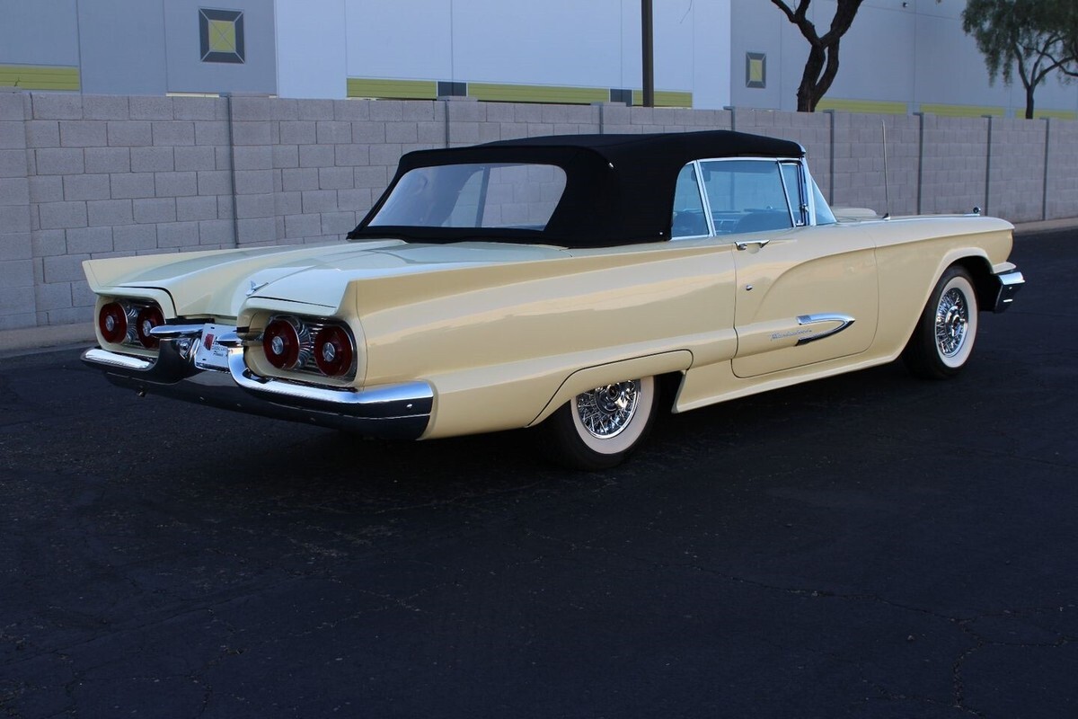 1959 Ford Thunderbird - photo 4