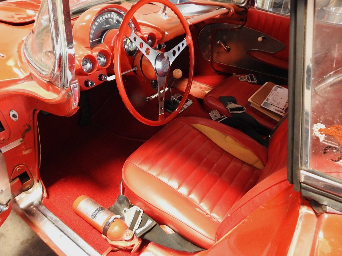 1959 Chevrolet Fuel Injected Corvette - photo 11