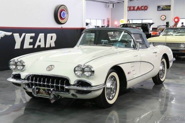 1959 Chevrolet Corvette Fuelie powerglie part of the Corvette Museum displ - photo 2