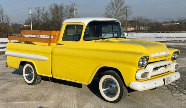 1959 GMC Short Bed Fleetside Pick-up 1959 GMC 1/2 Ton Pickup