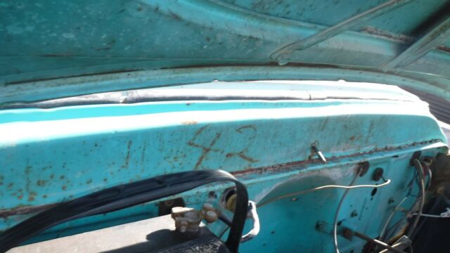 1959 GMC Suburban Suburban with Clamshell doors - photo 12