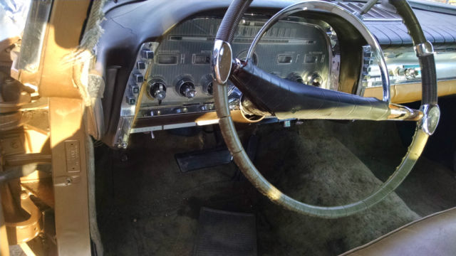1959 Chrysler Imperial Sedan - photo 11