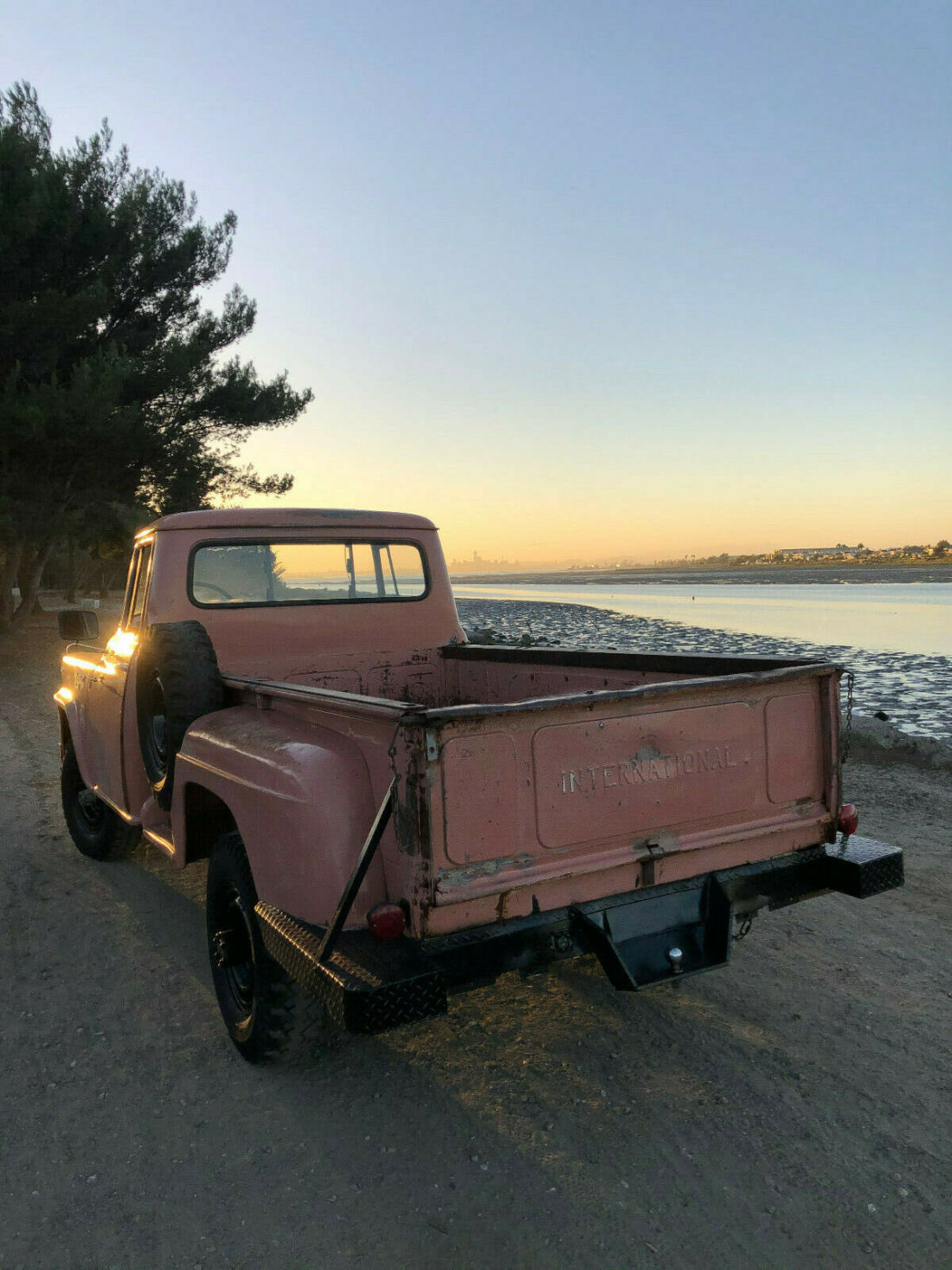 1959 International Harvester 1200A - photo 10