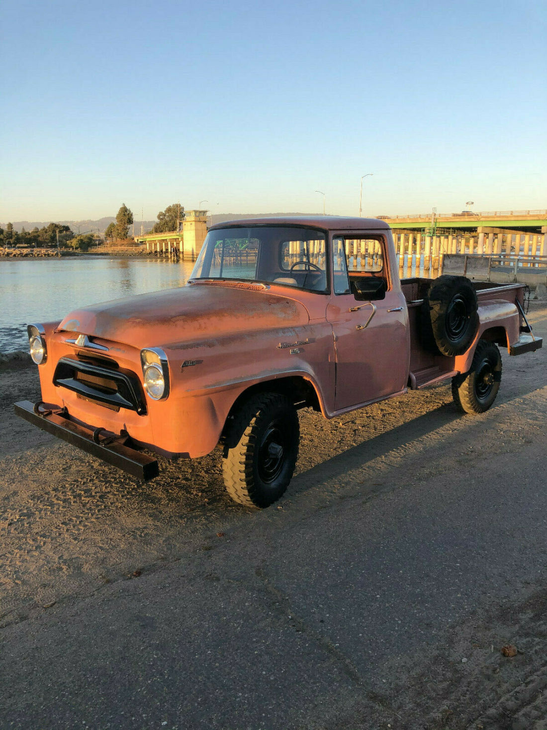 1959 International Harvester 1200A - photo 4