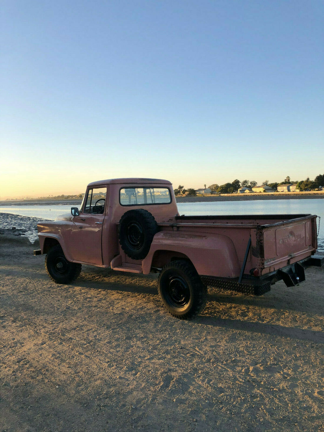 1959 International Harvester 1200A - photo 6
