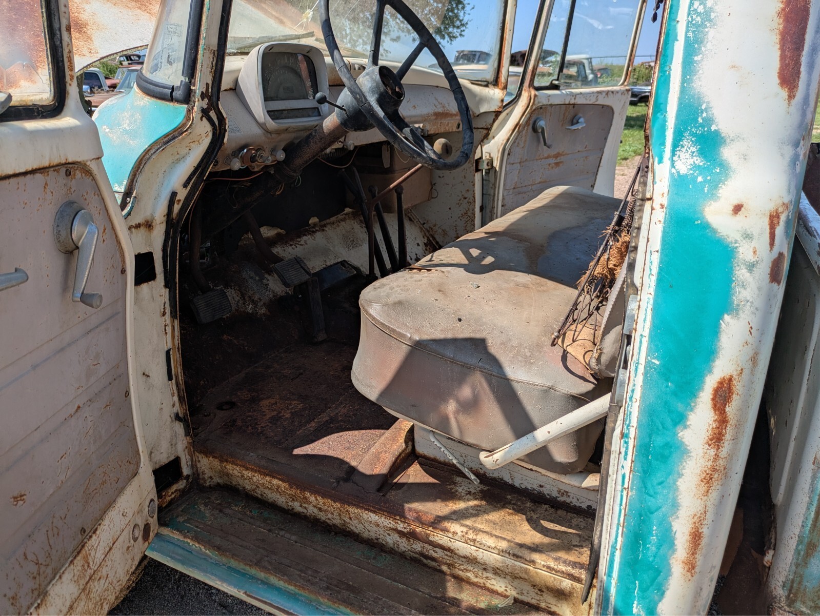1959 International Harvester 1/2 Ton Pickup - photo 11