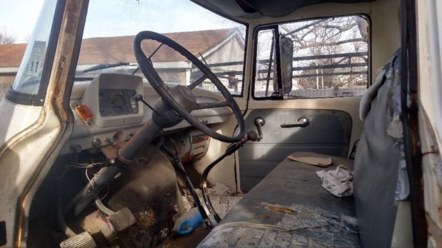 1959 International Harvester B-162 - photo 7