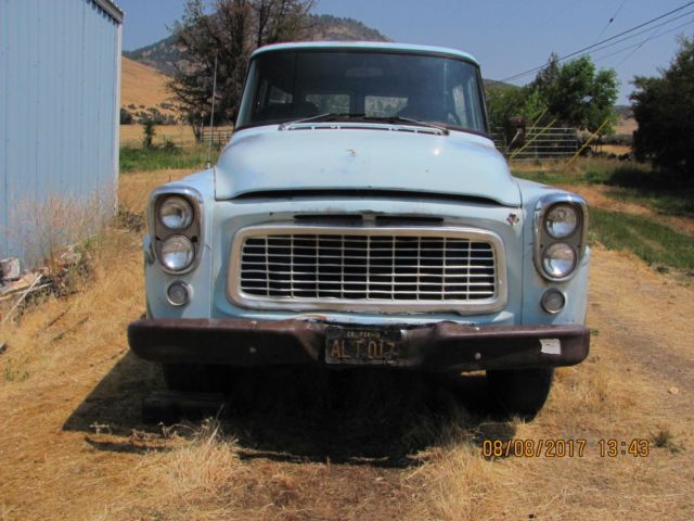 1959 International Harvester Travelall B120 - photo 4