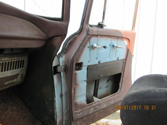 1959 International Harvester Travelall B120 - photo 5