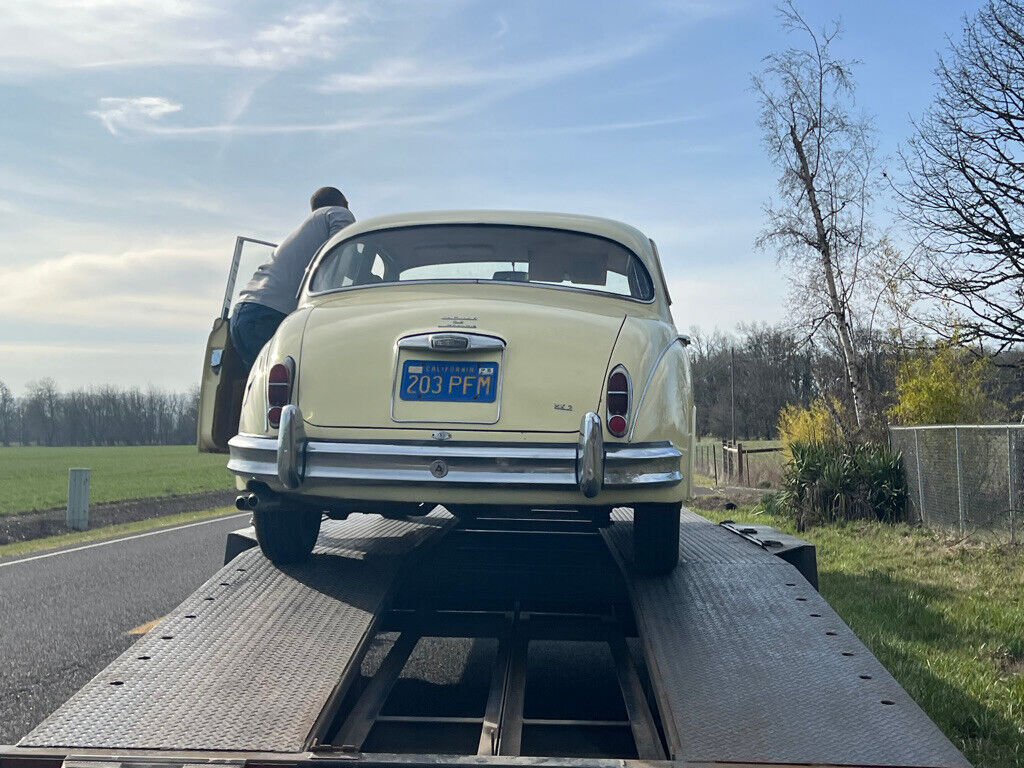 1959 Jaguar MK2 3.8 - photo 7