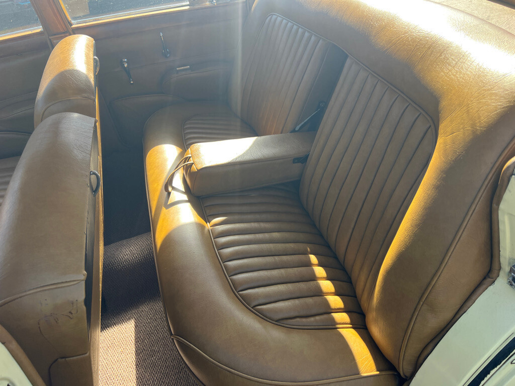 1959 Jaguar MK2 3.8 - photo 10