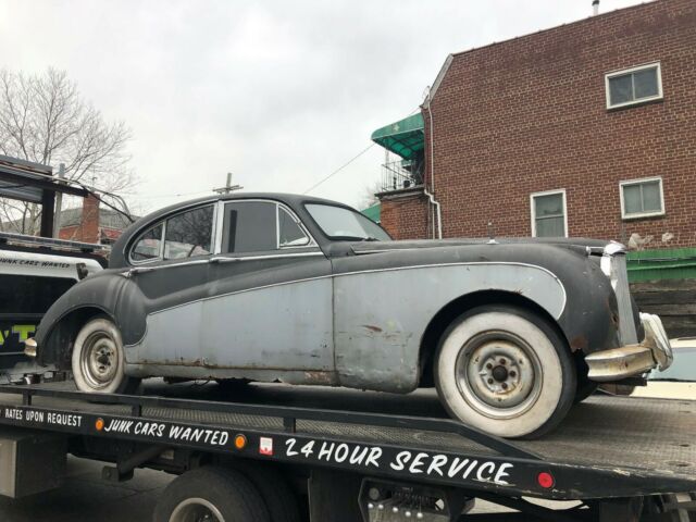 1959 Jaguar MK9 - photo 2