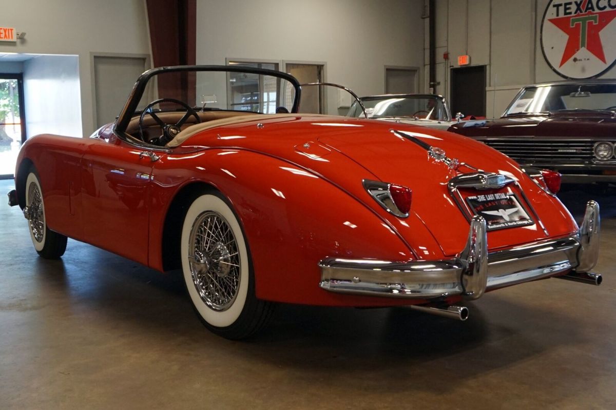 1959 Jaguar XK150 3.4S Roadster - photo 2