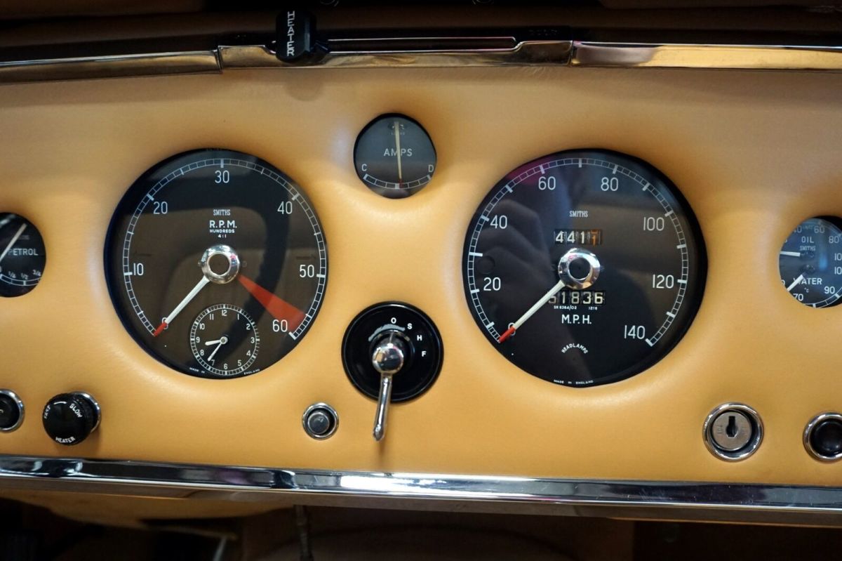 1959 Jaguar XK150 3.4S Roadster - photo 7