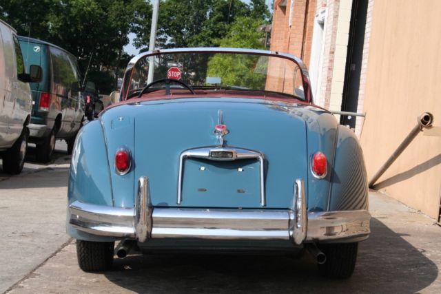 1959 Jaguar XK150S - photo 6