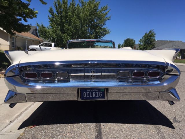 1959 Lincoln Continental Convertible - photo 2